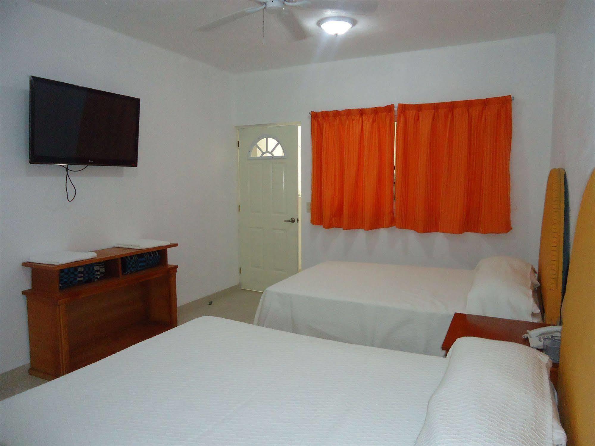 Hotel Quinta De La Rosa Cuautla Kültér fotó