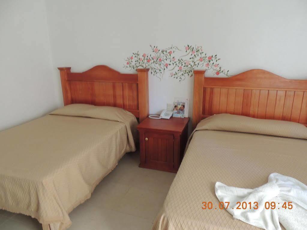 Hotel Quinta De La Rosa Cuautla Kültér fotó